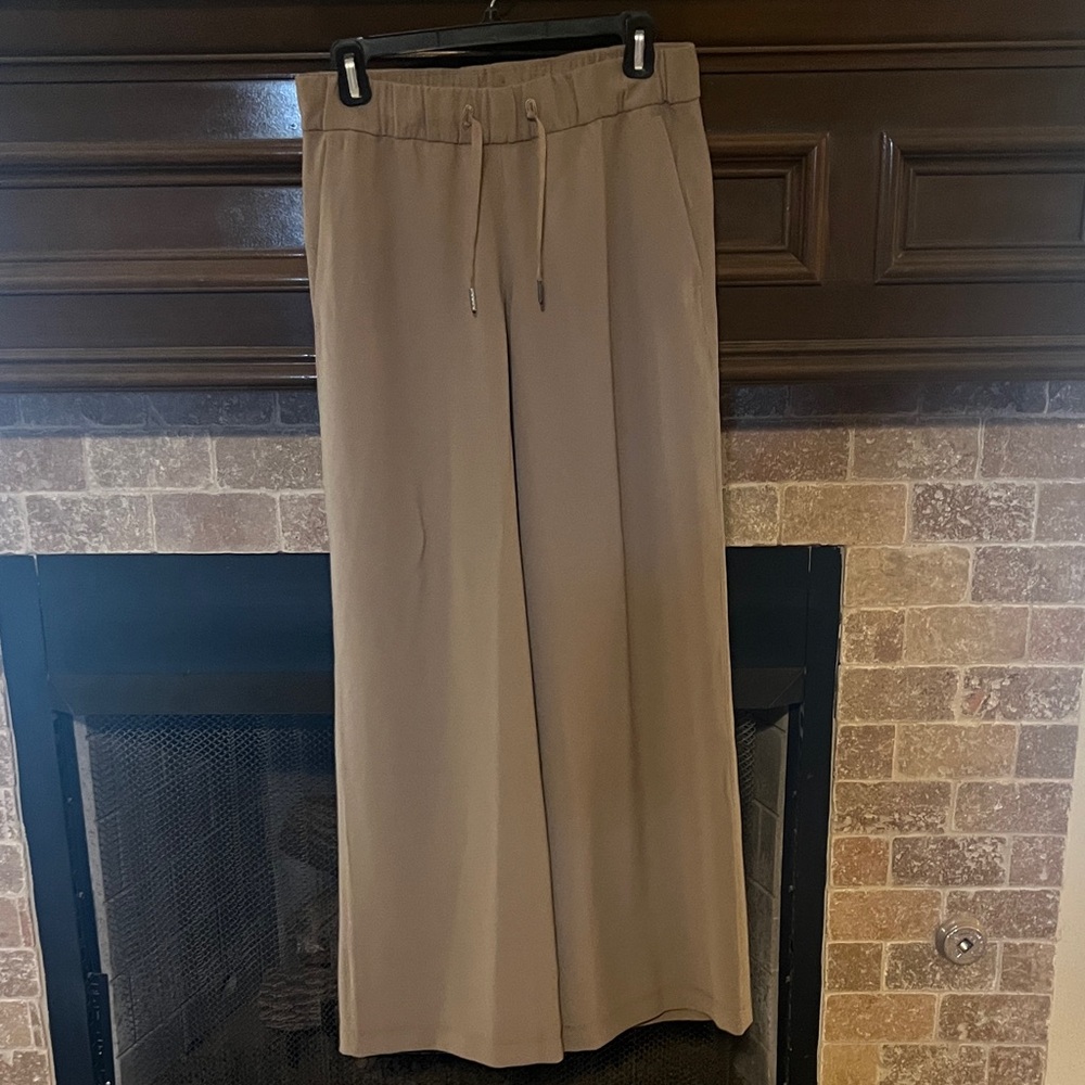 lululemon athletica Tan Wide-Leg Trousers